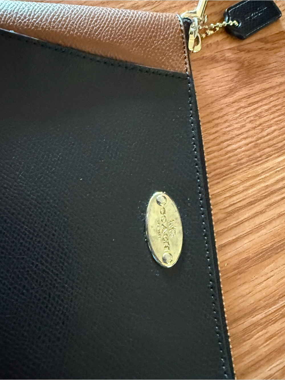 Small Coach Purse - Picture 3 of 8